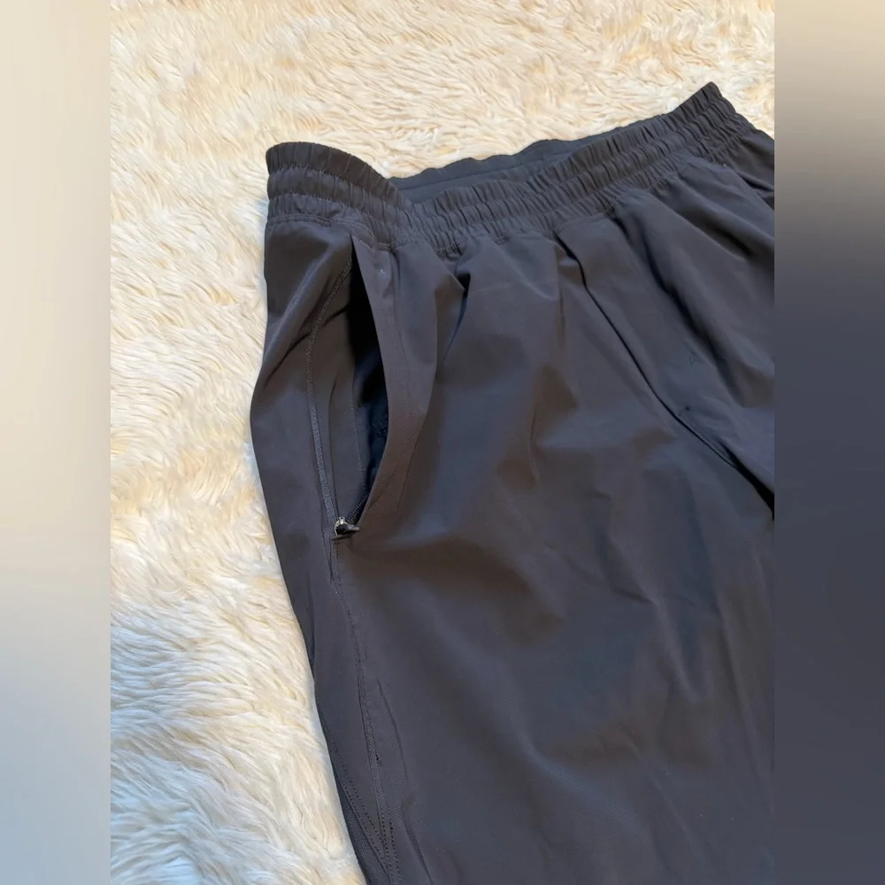 Lululemon Adapted State High-Rise Joggers - Size Medium - Picture 3 of 7